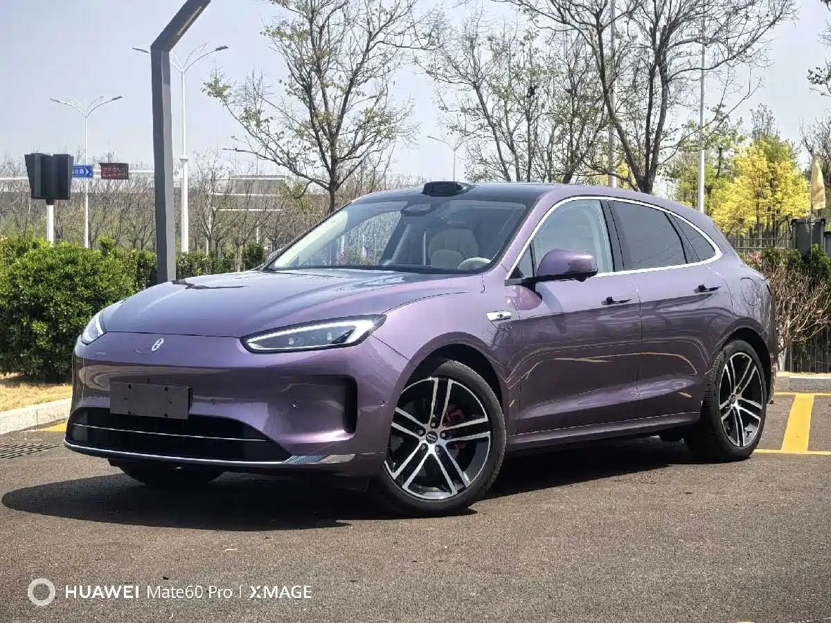 AITO Wenjie AITO M5 2025 Extended Range Ultra AWD