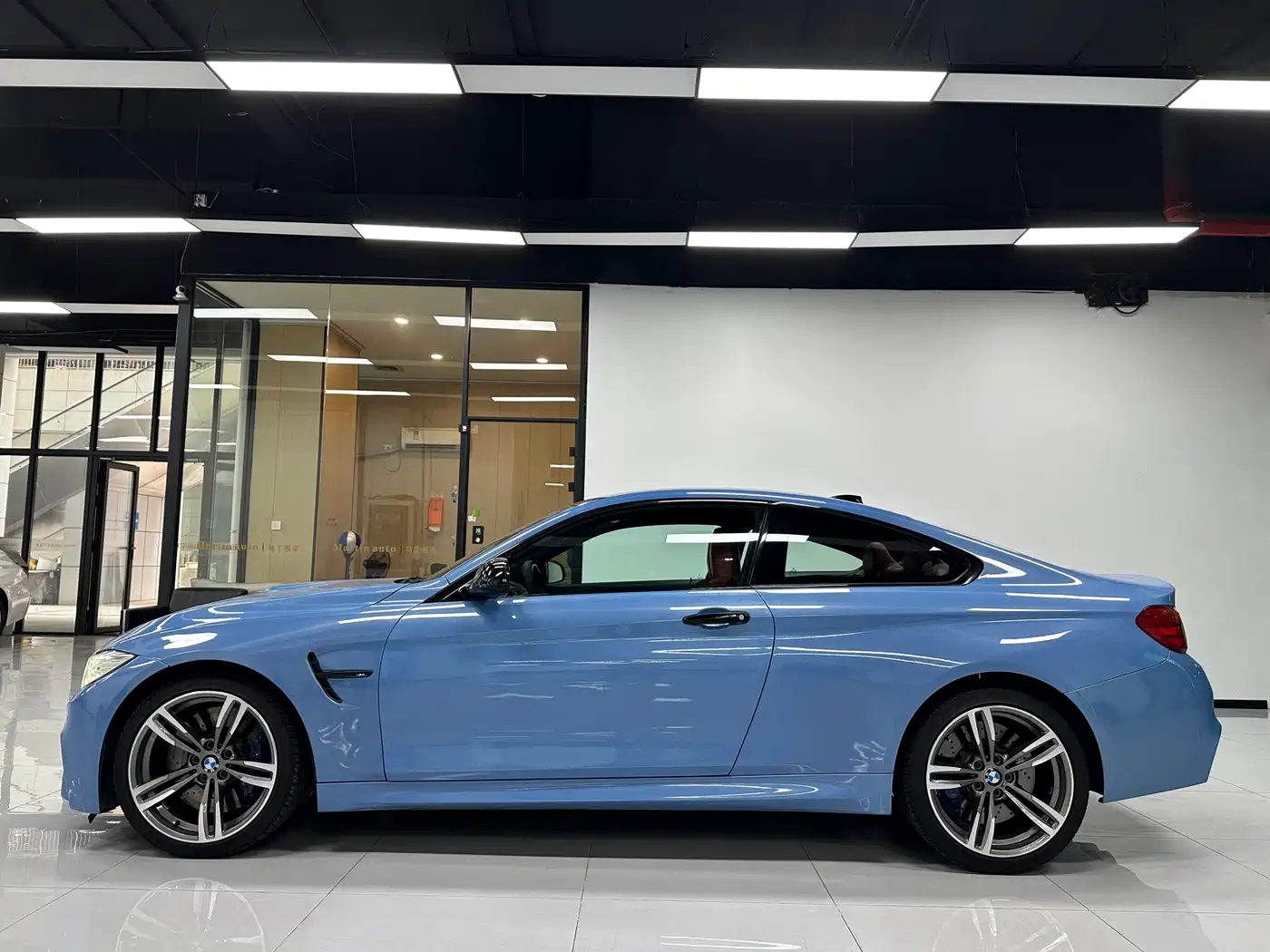BMW M4 2015 2014 M4 Coupe