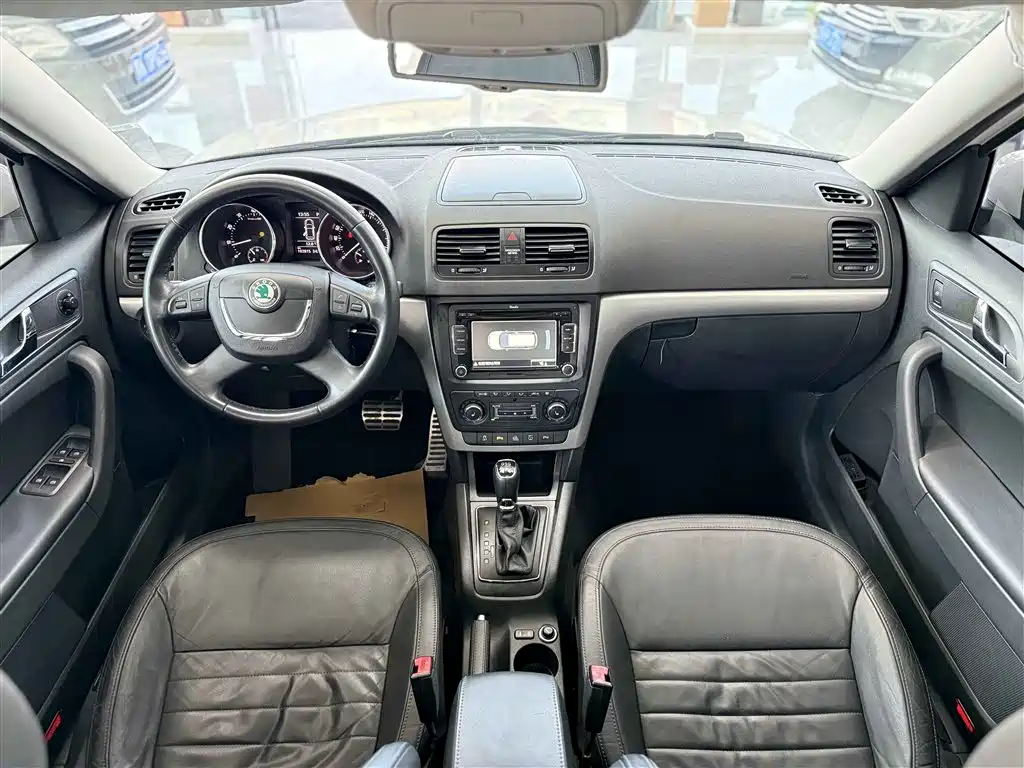 Škoda Yeti (Import) 2013 1.8T DSG Premium фото 6
