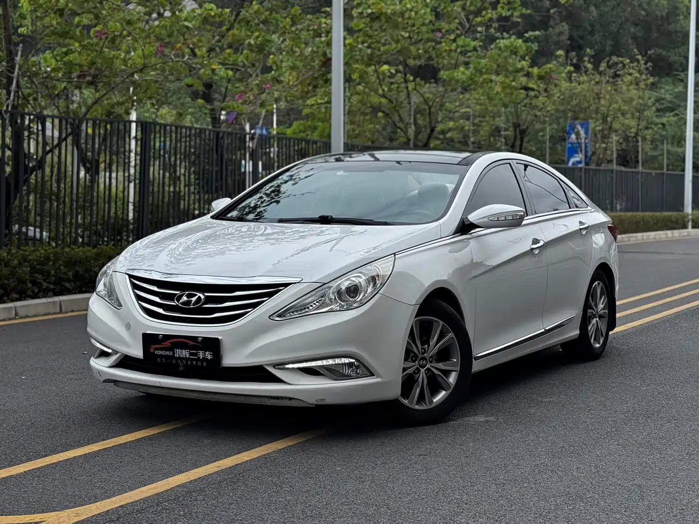 Hyundai Sonata 2014 2.4L Automatic Leading Edition China V