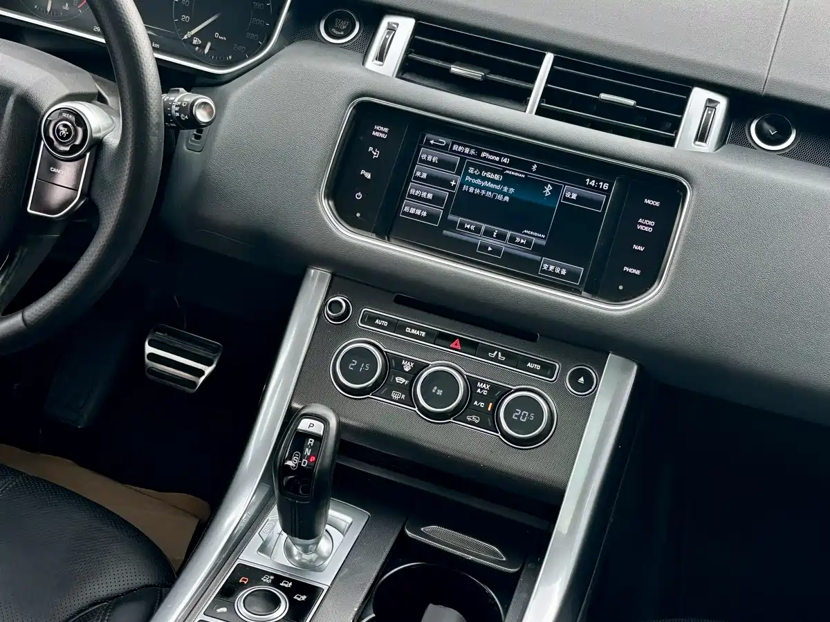 Land Rover Range Rover Sport 2014 3.0 SC V6 HSE DYNAMIC фото 9