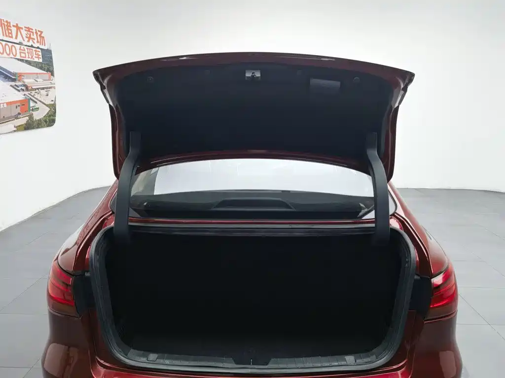 Changan Raeton CC 2018 2018 1.5T Auto Premium Class China V