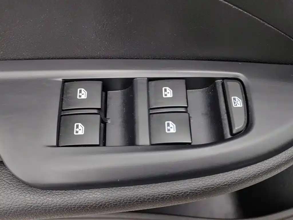 Фото 9 - Buick Excelle