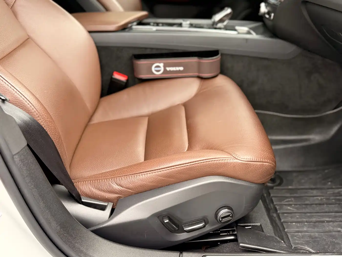 Volvo S60 2022 2022 B4 Smart Comfort Luxury Edition