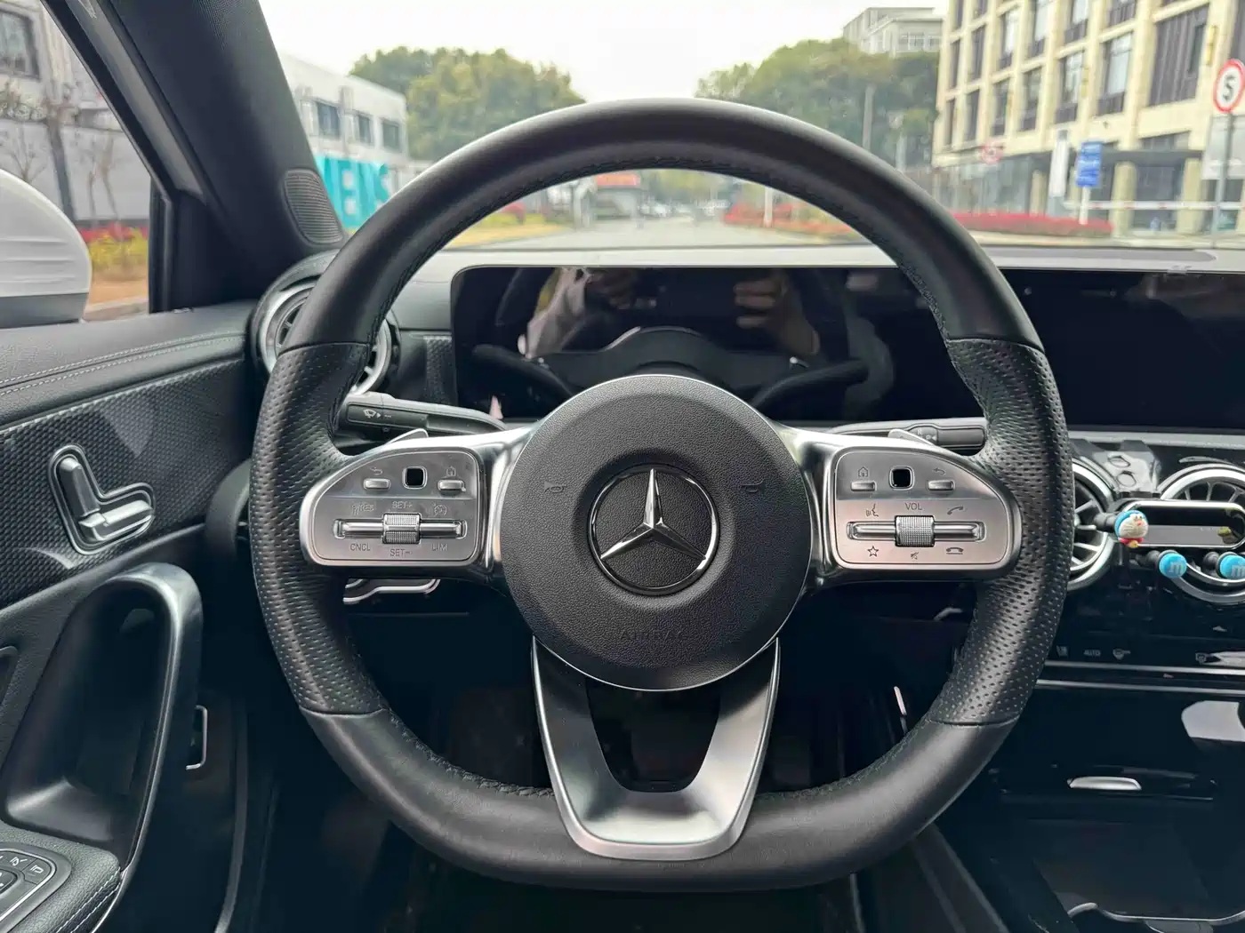 Mercedes-Benz A-Class 2021 A 200 L Sport Sedan Fashion Edition фото 15