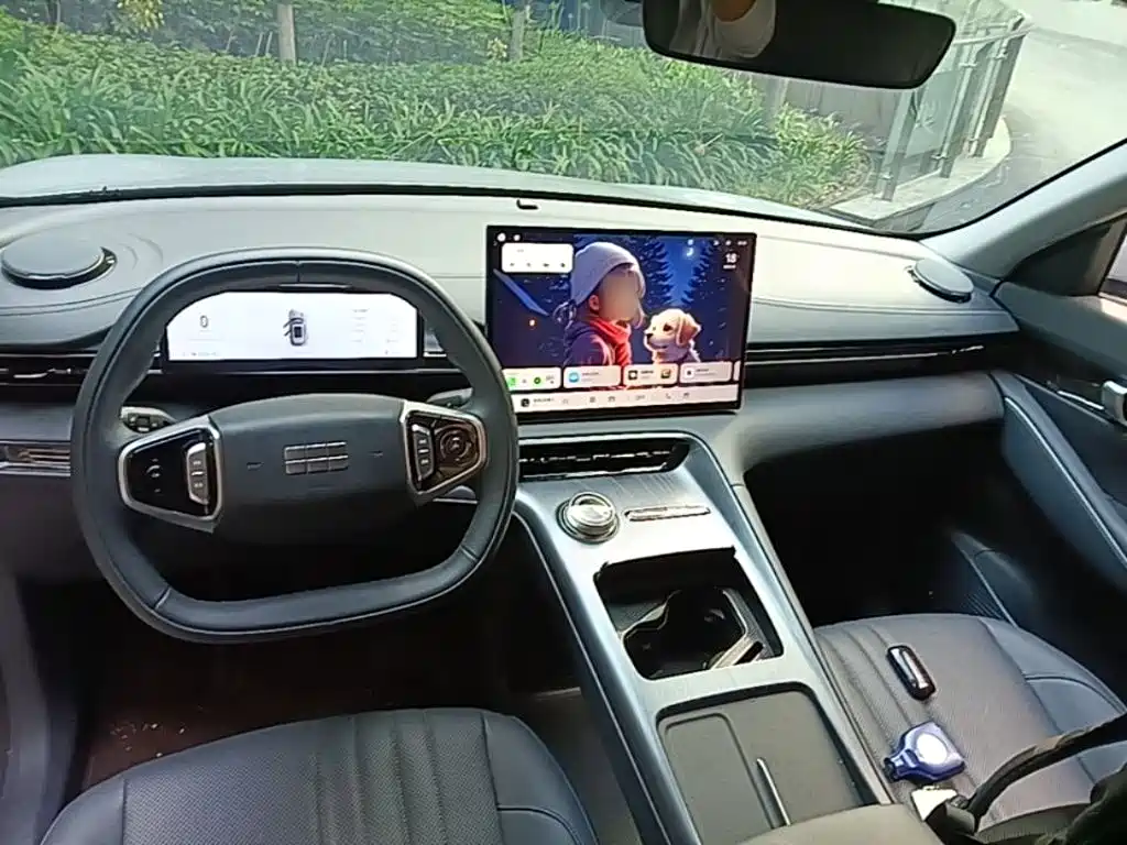 Geely Galaxy Galaxy E5 2026 2026 530km Voyager Edition