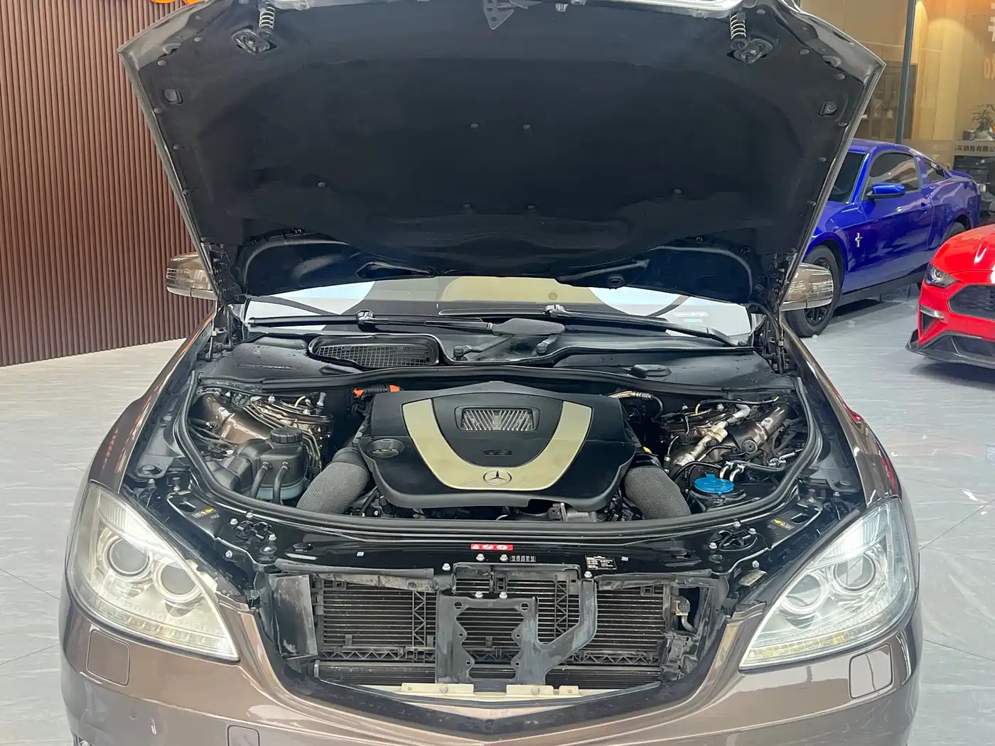Mercedes-Benz S-Class 2010 Model S 400 L HYBRID фото 34
