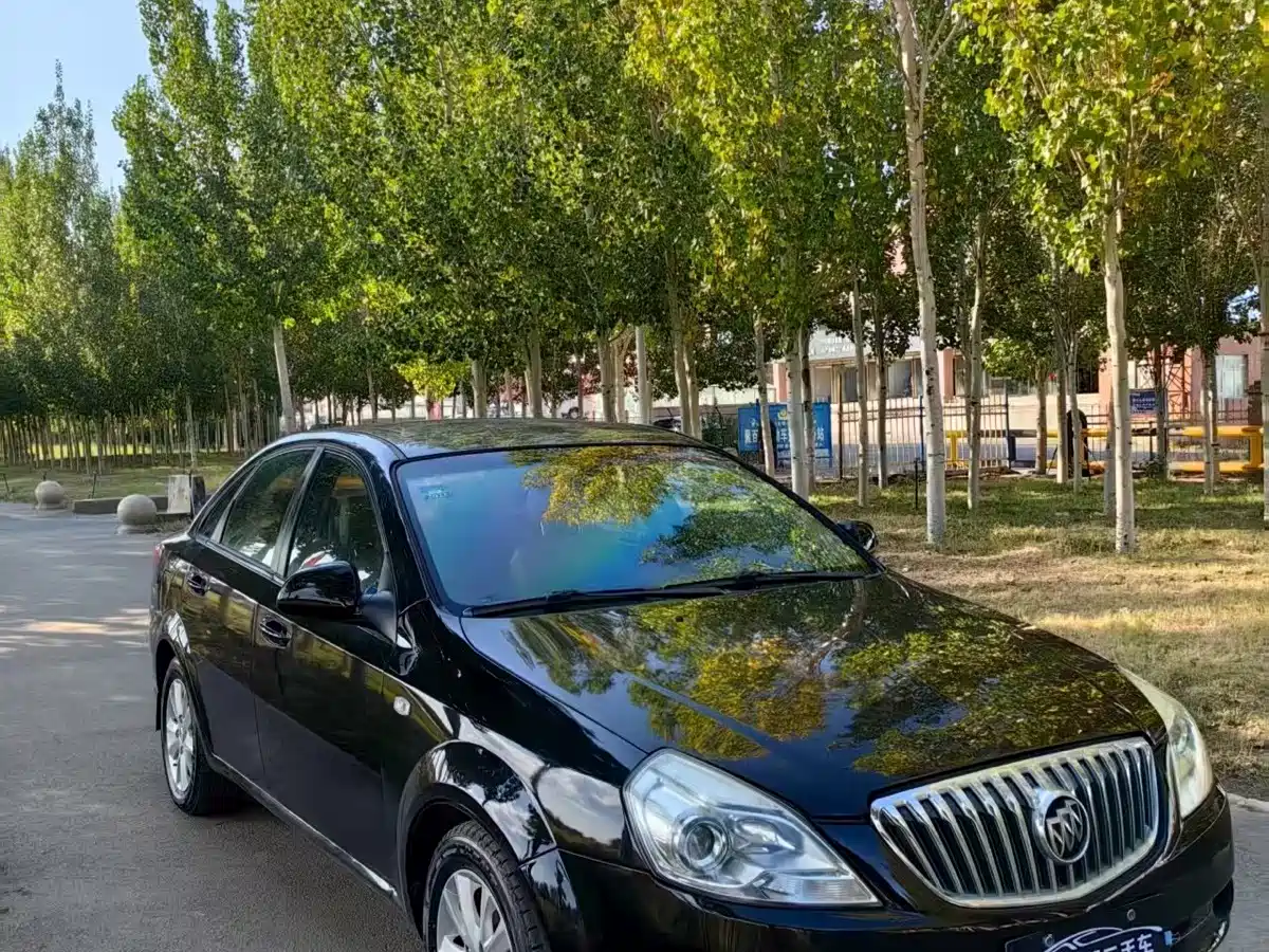 Buick Excelle 2013 1.5L Automatic Exclusive фото 3