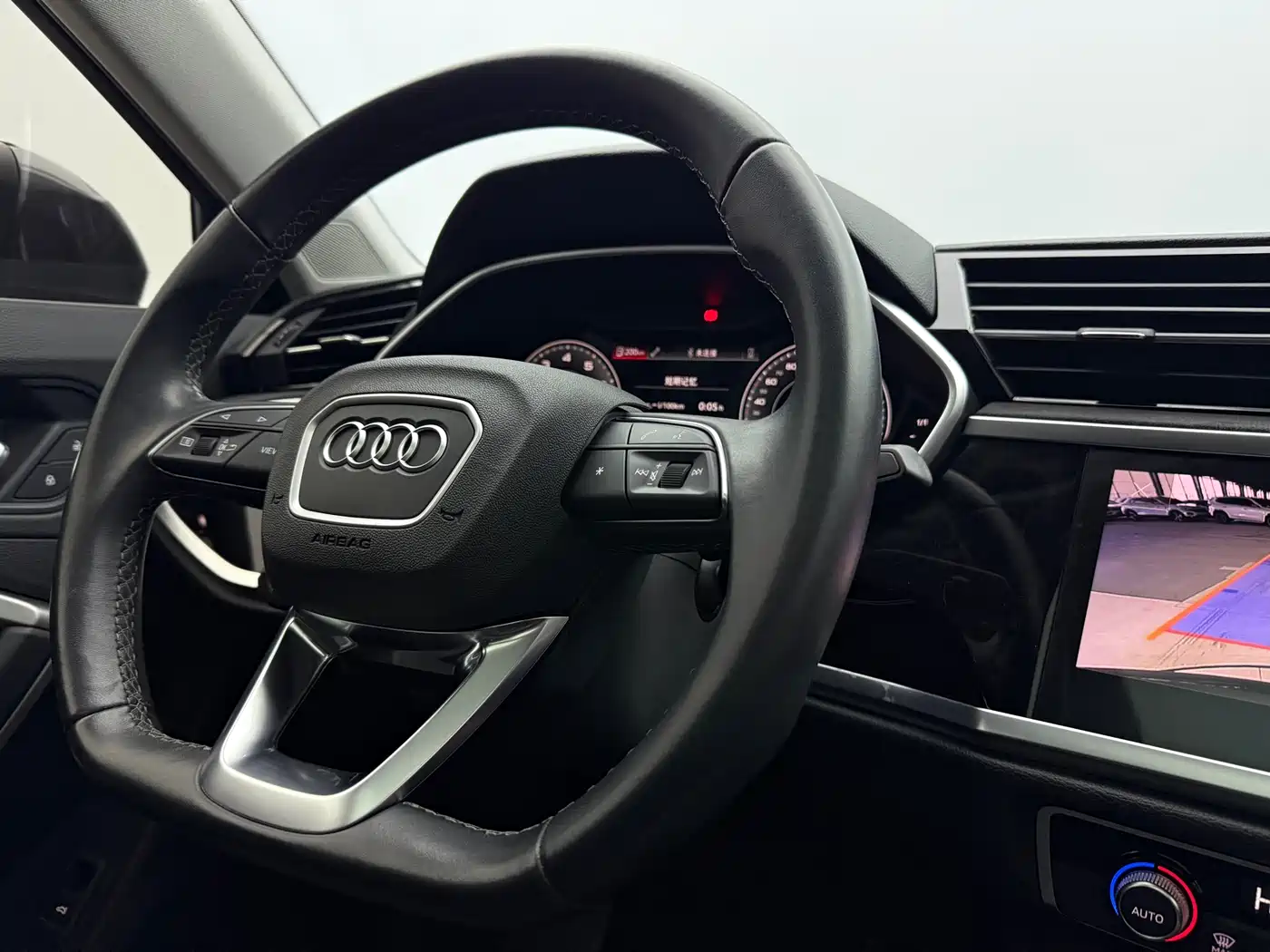 Audi Q3 2022 35 TFSI Fashion Dynamic фото 13