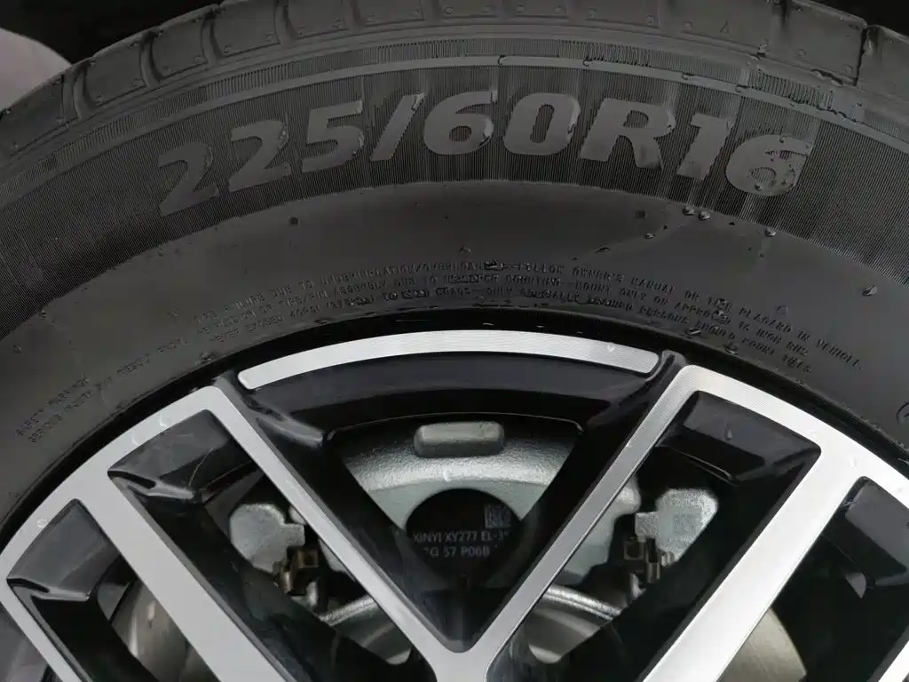 صورة 24 - BYD Seal 05