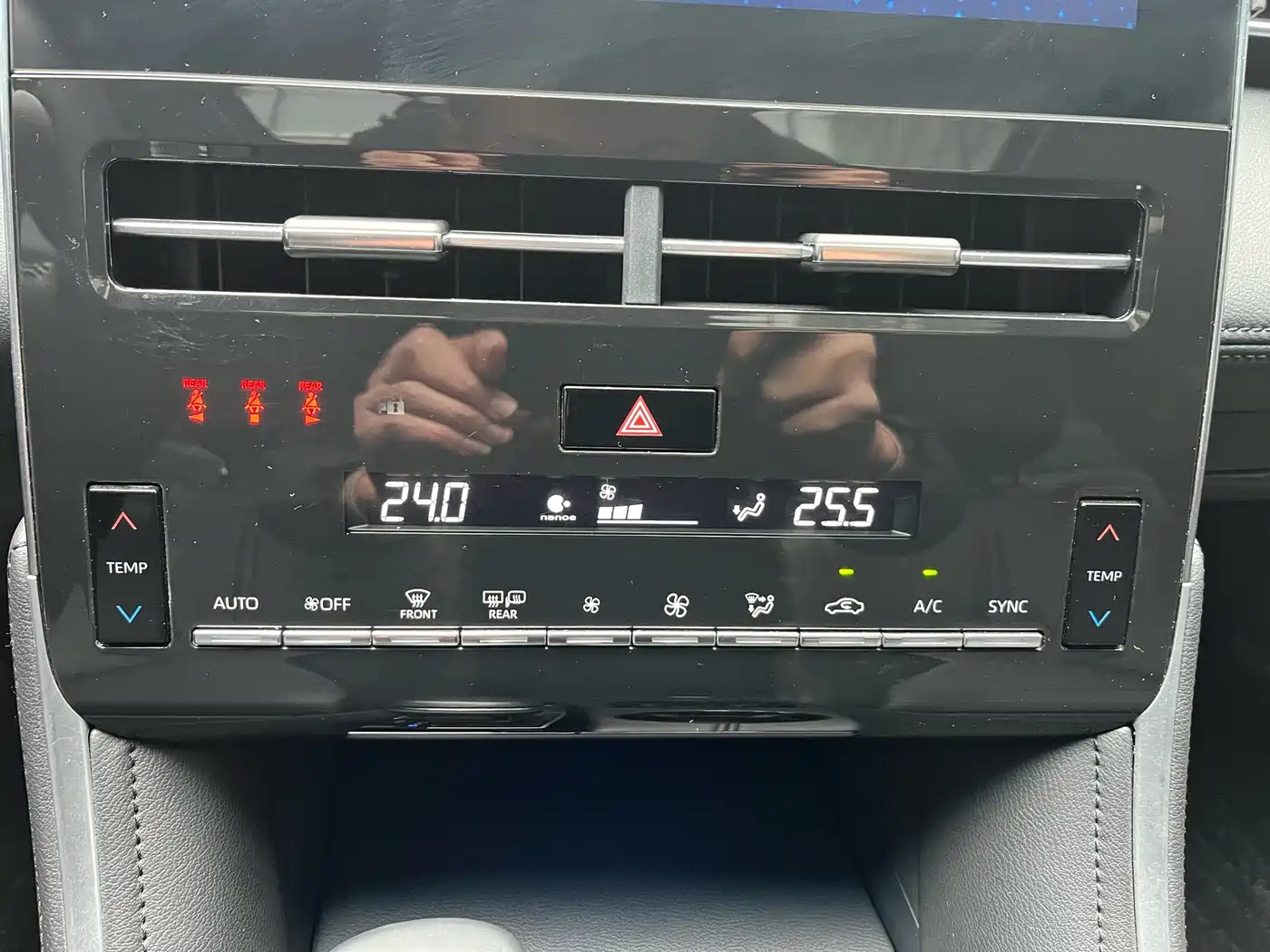 Toyota Avalon 2023 2.5L Luxury Edition фото 35