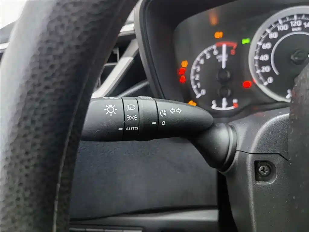 Toyota Levin 2022 185T CVT Luxury Edition фото 21
