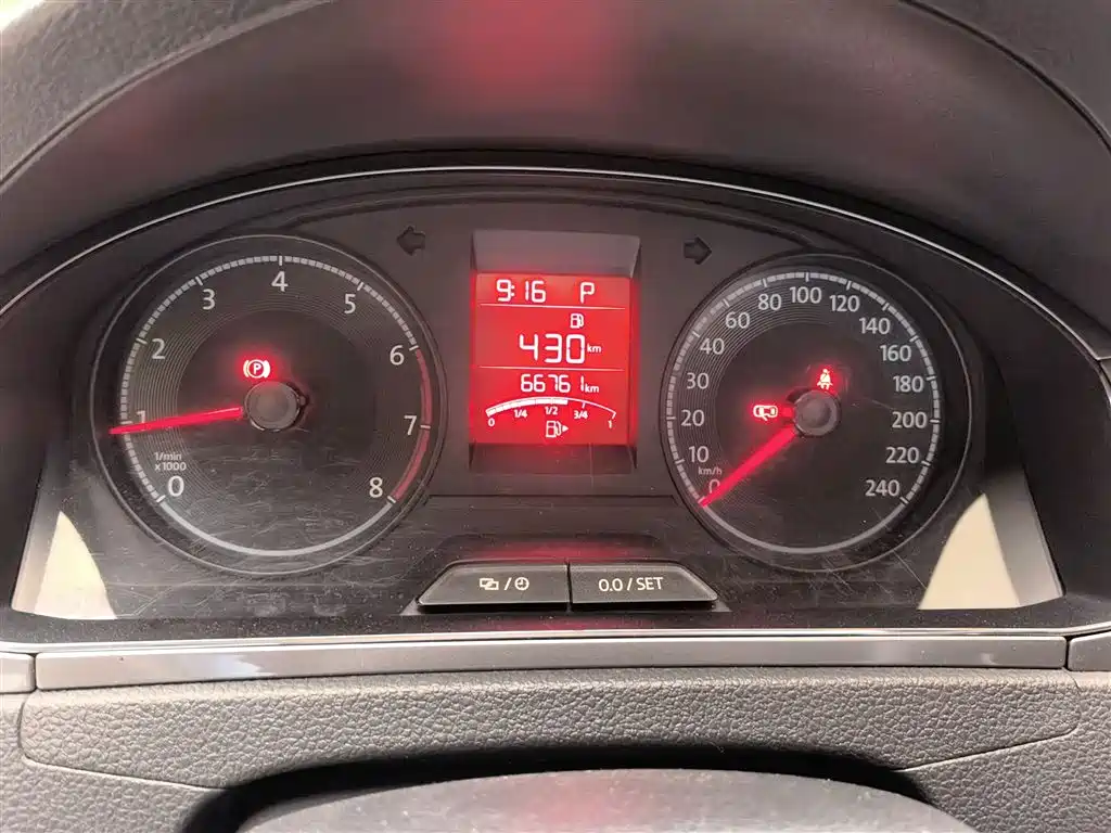 Volkswagen Santana 2018 1.5L Automatic Comfort Edition фото 8