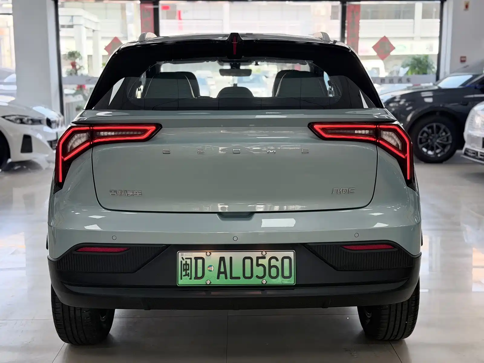 Фото 5 - Geely Geometry E Firefly