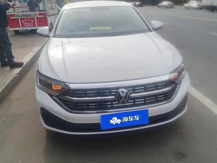 Volkswagen Sagitar 2025 2024 200TSI DSG Flying Edition