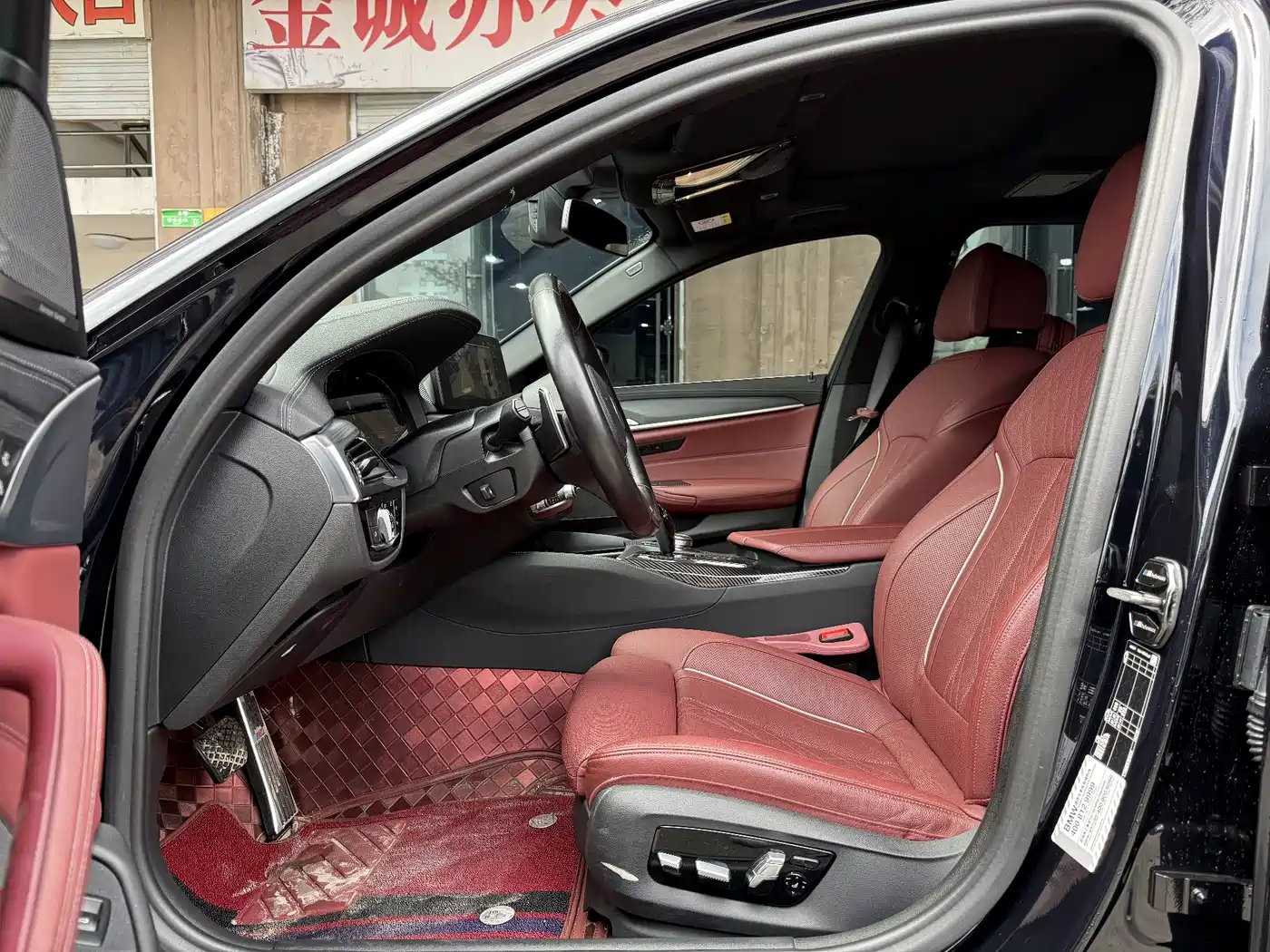 BMW 5 Series 2022 Model Third Facelift 530Li Premium M Sport Package фото 11