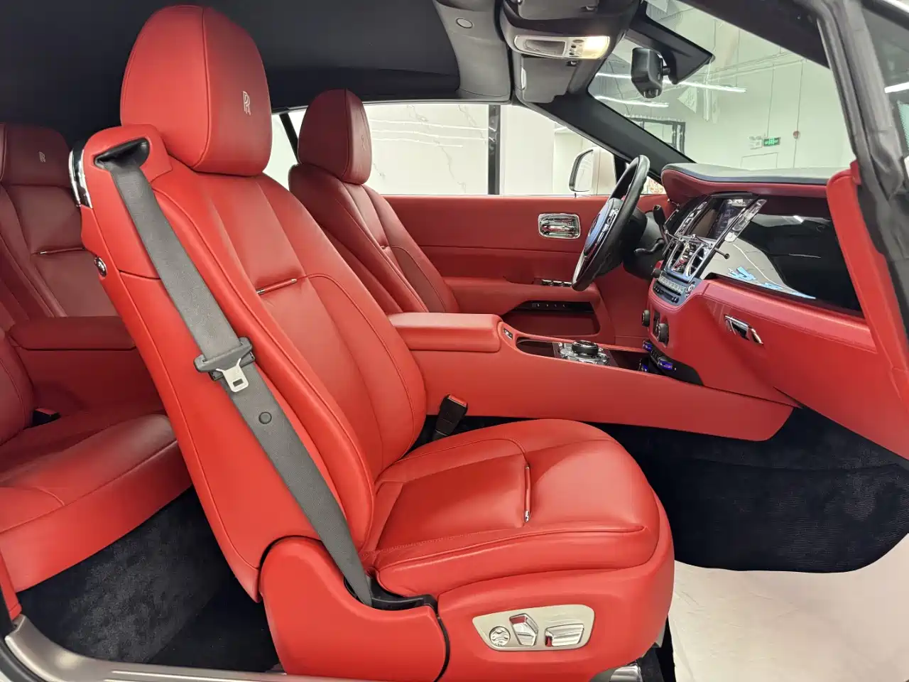 Rolls-Royce Dawn 2018 2015 6.6T Standard