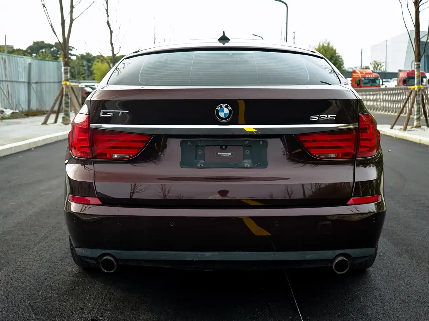BMW 5 Series GT 2011 535i Elegance фото 6