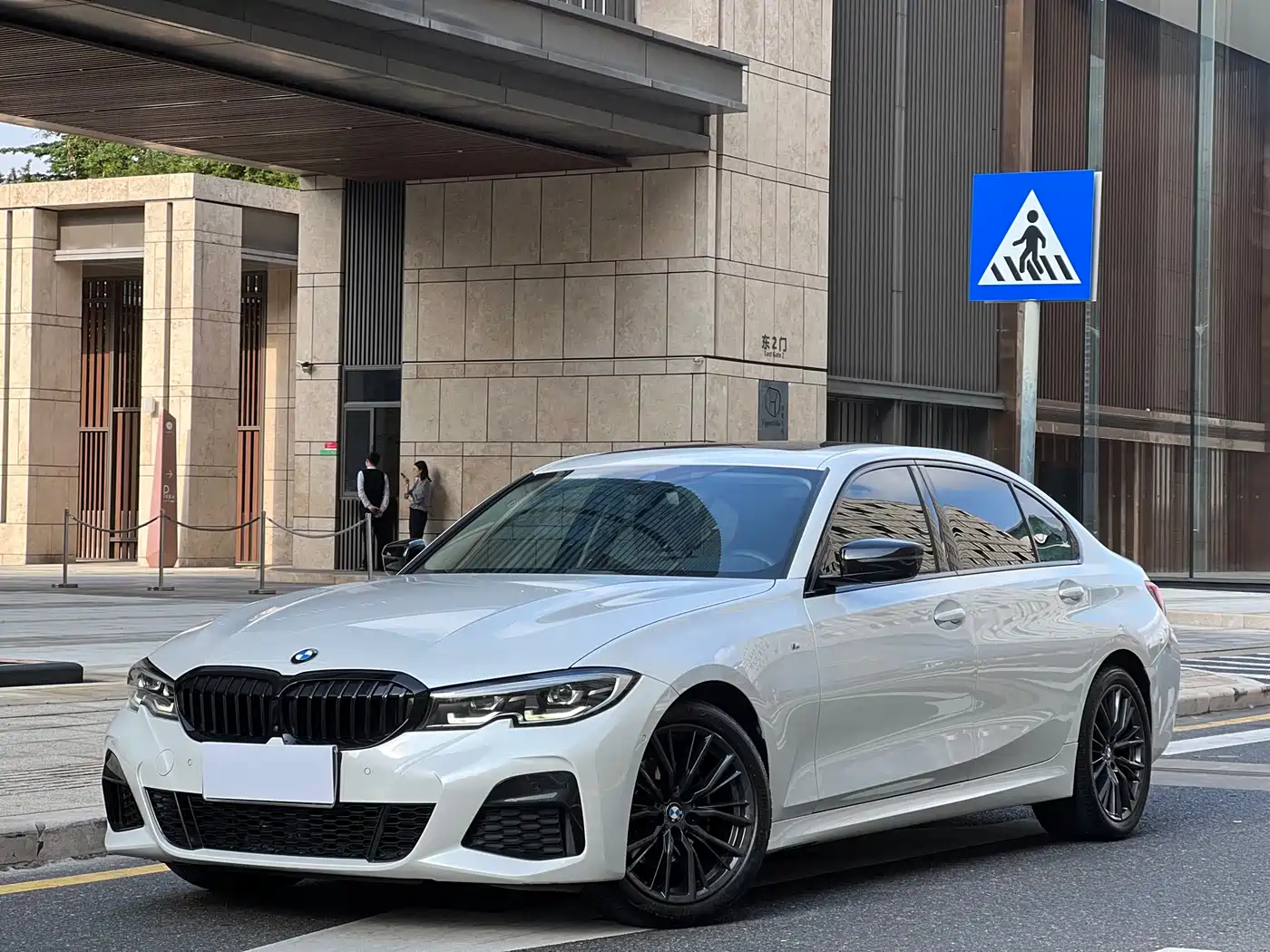 BMW 3 Series 2021 Second Facelift 325Li M Sport Night Package