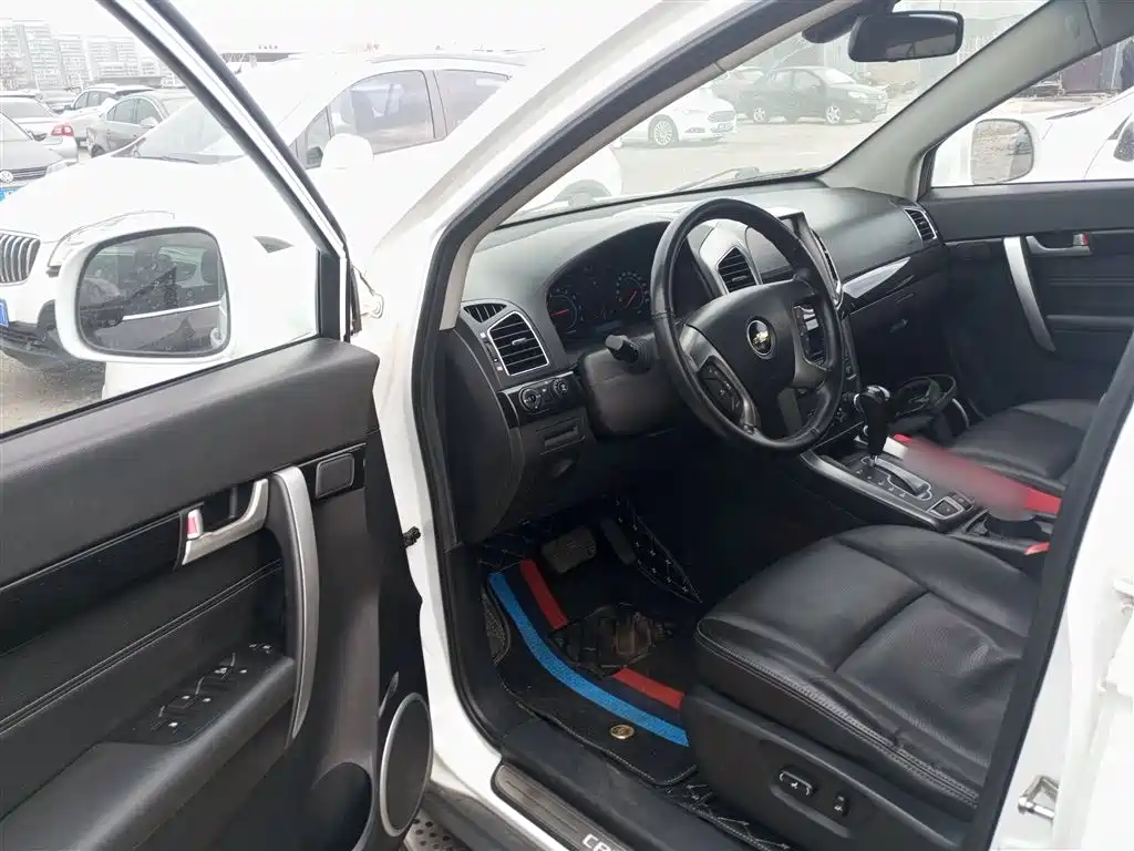 Chevrolet Captiva 2014 2.4L 4WD Flagship 7-seater фото 12