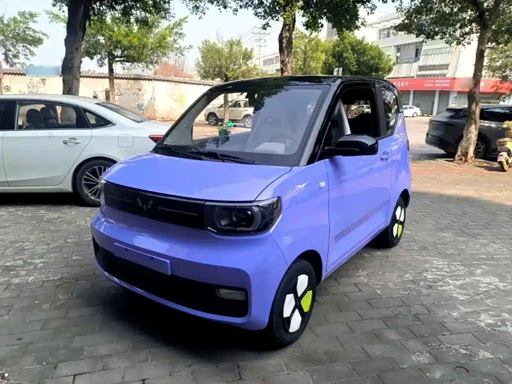 Фото 1 - Wuling Motors Hongguang MINIEV