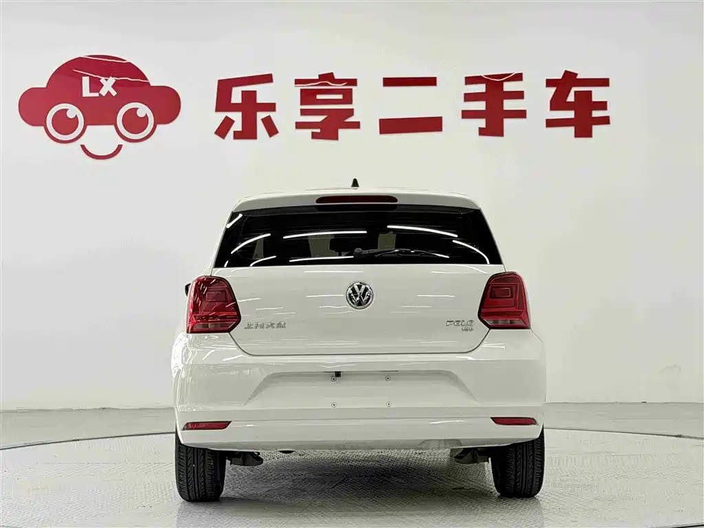 Volkswagen Polo 2018 1.5L Auto Safe Drive фото 11