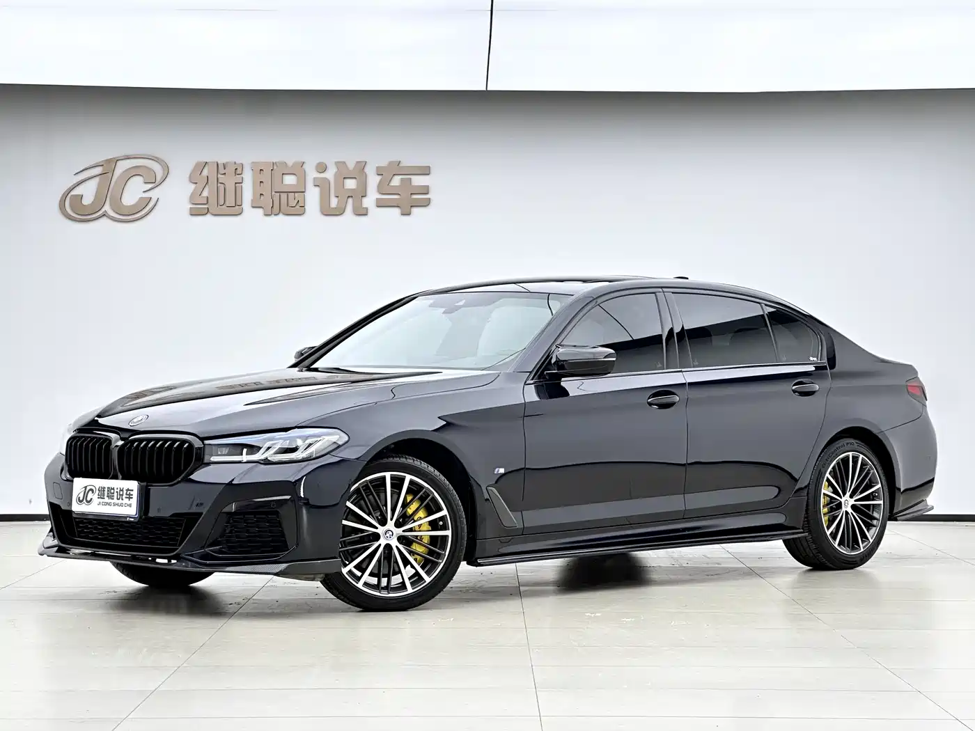 BMW 5 Series 2022 Facelift 530Li Leading M Sport Package