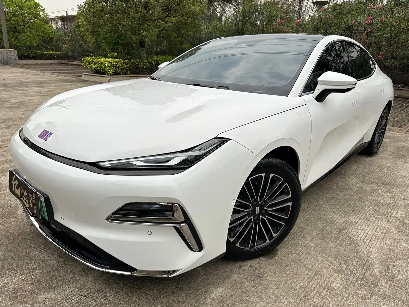 GEELY GALAXY GALAXY SPARKLE 8