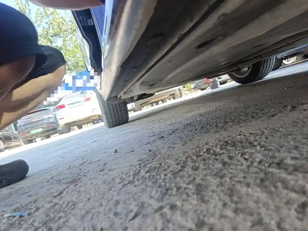 Photo 21 - Volkswagen Passat