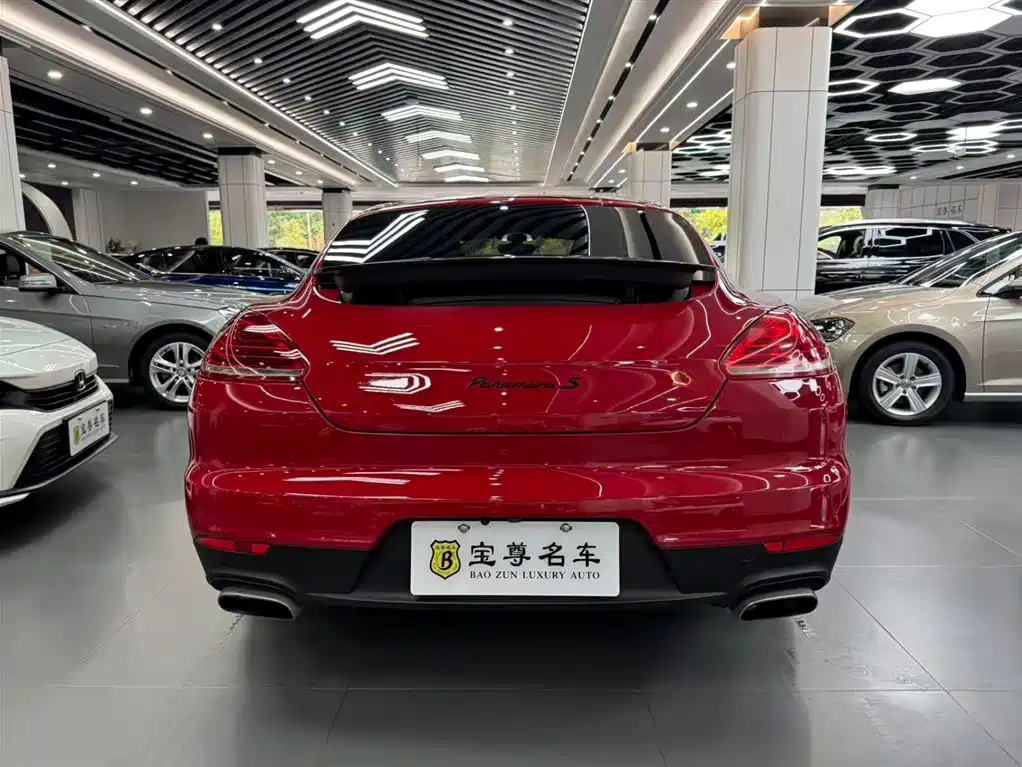 Porsche Panamera 2014 Panamera 3.0T фото 9