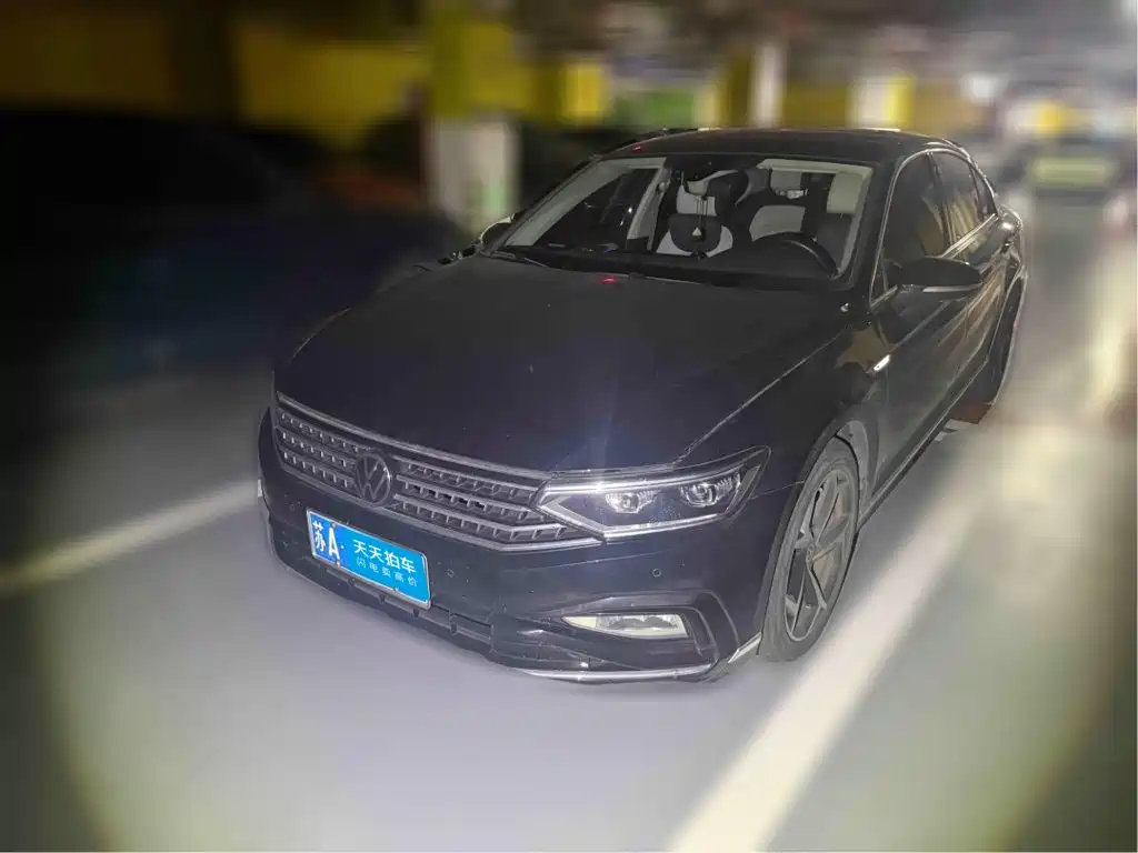 2022-2024 Volkswagen Magotan