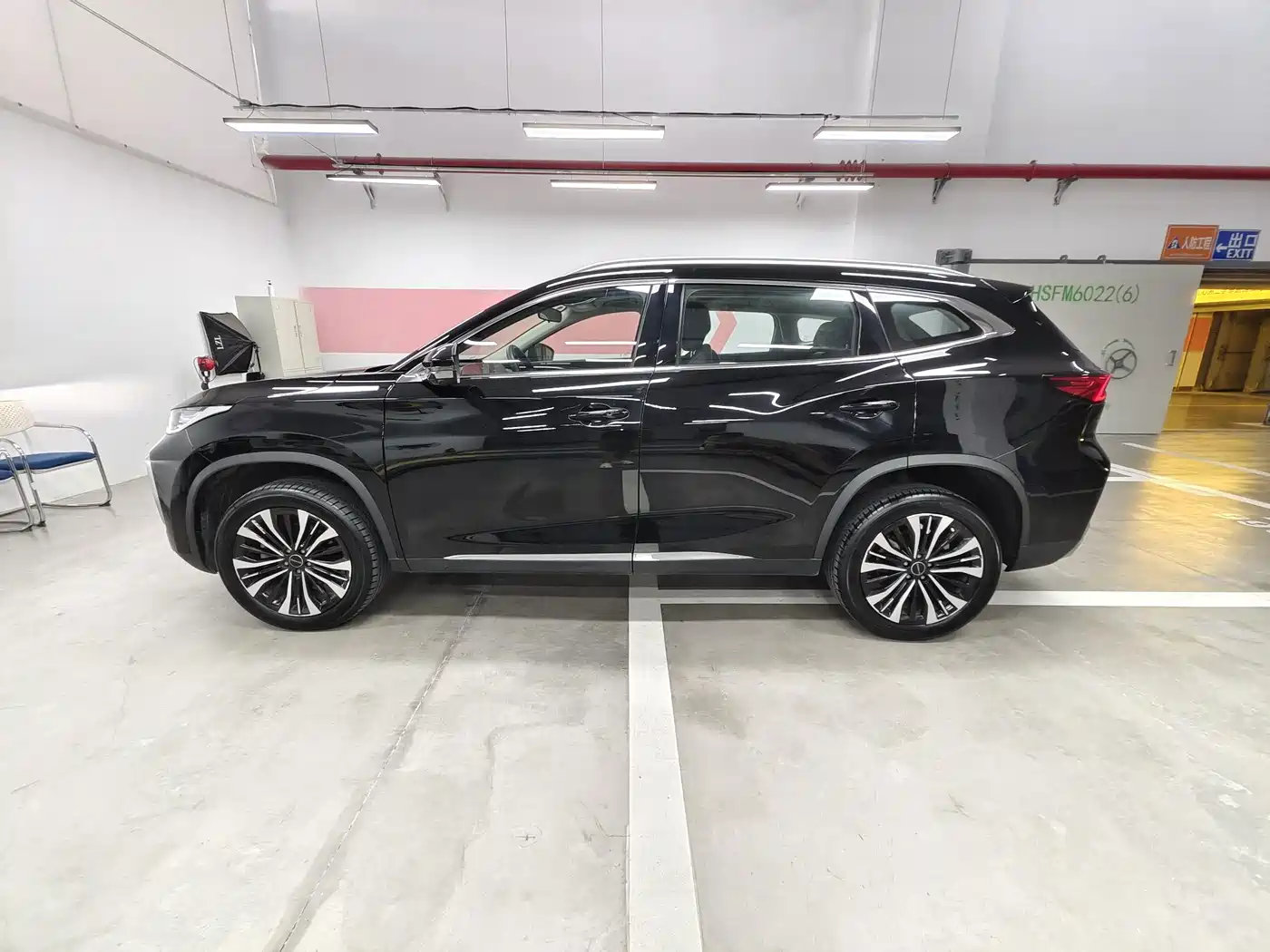 Exeed Lingyun 2024 2024 300T 2WD Starlight Edition