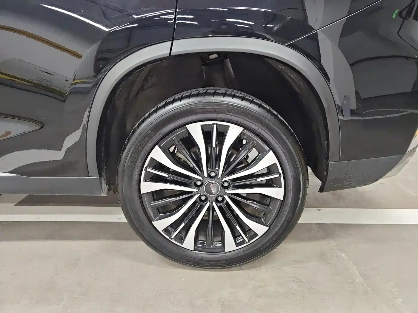 Exeed Lingyun 2024 2024 300T 2WD Starlight Edition