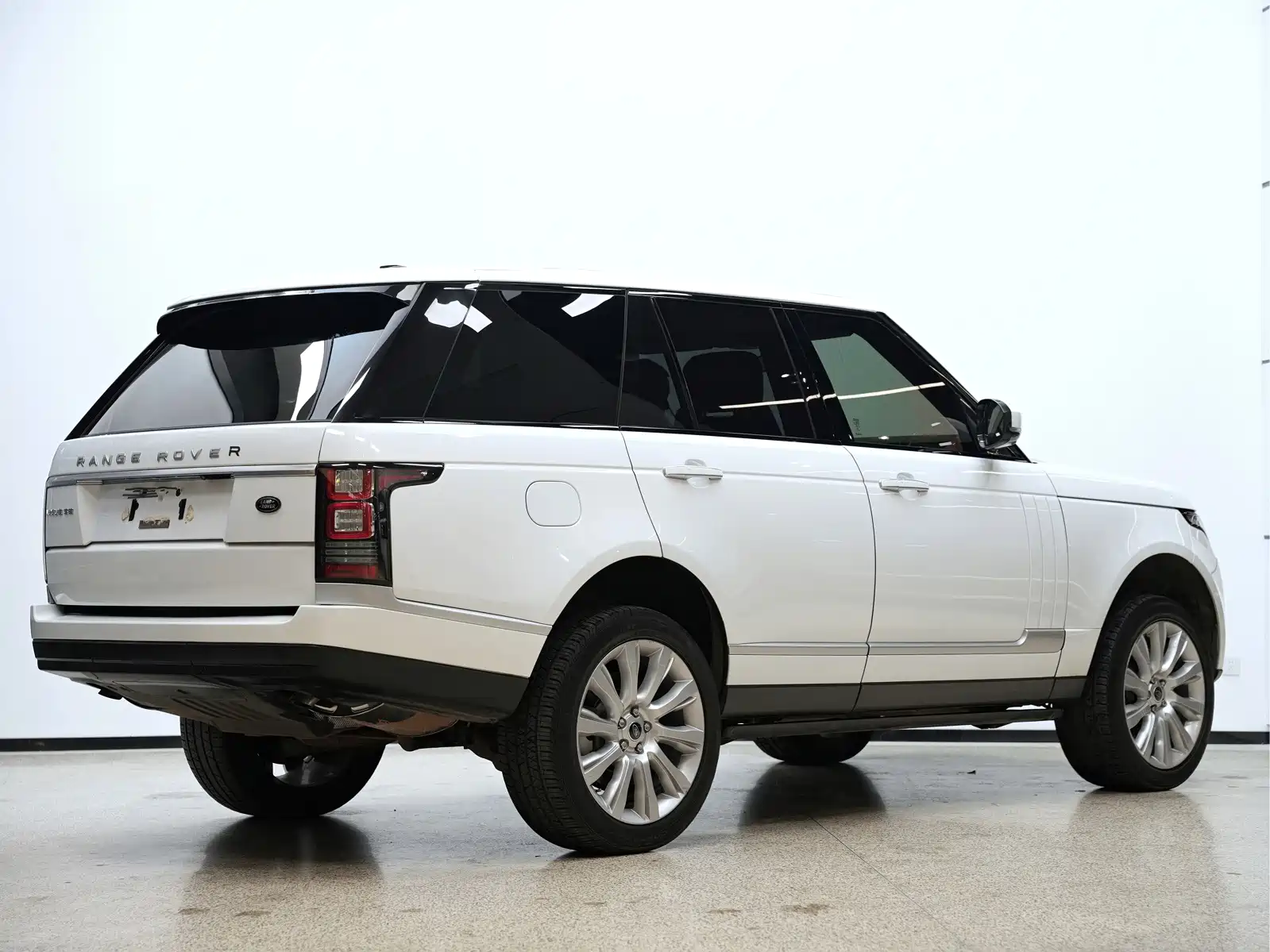 Фото 12 - Land Rover Range Rover