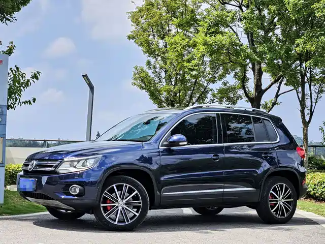 Volkswagen Tiguan 2012 2.0TSI Luxury Edition
