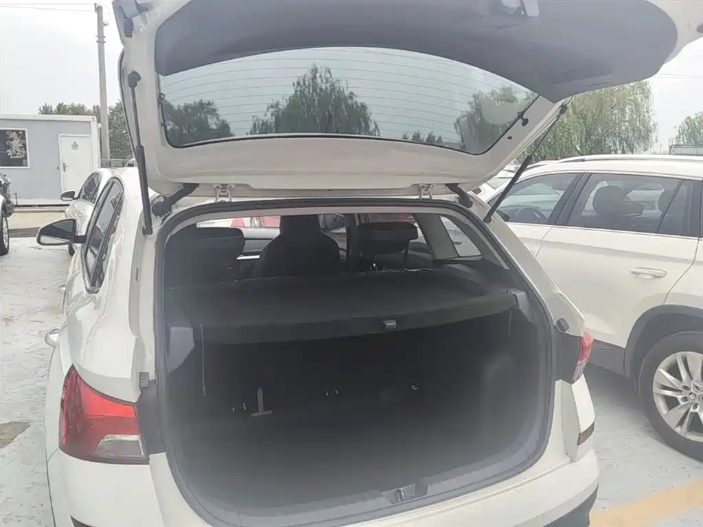 Škoda Kamiq 2018 1.5L Automatic Comfort Version China VI фото 19