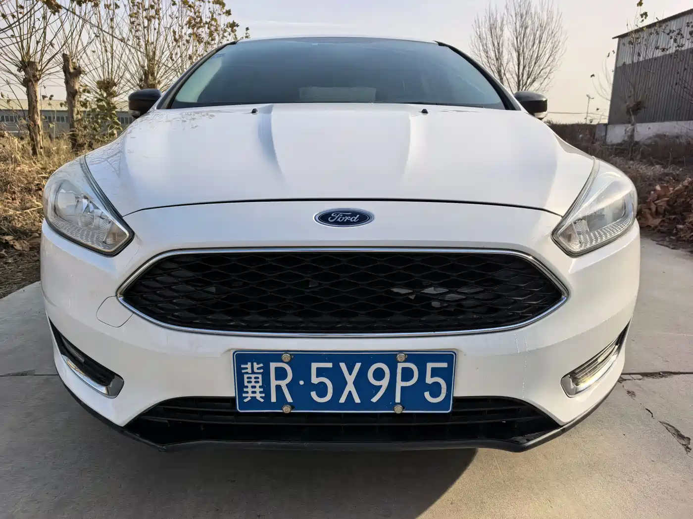 Фото 2 - Ford Focus