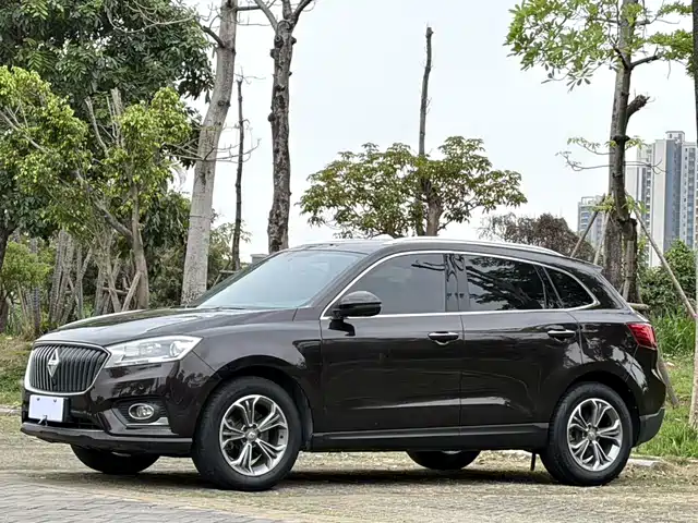 BORGWARD BAOWO BX7