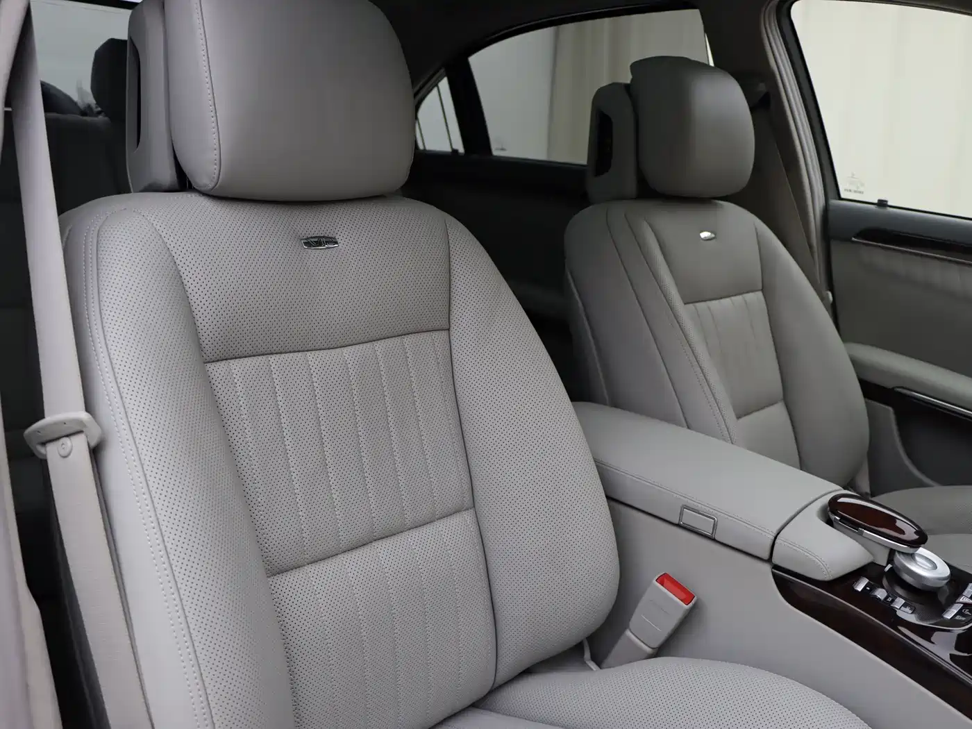 Mercedes-Benz S-Class 2010 S 600 L фото 10