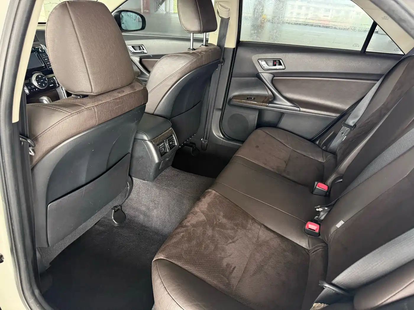 Toyota Reiz 2013 2.5V Premium Edition фото 7