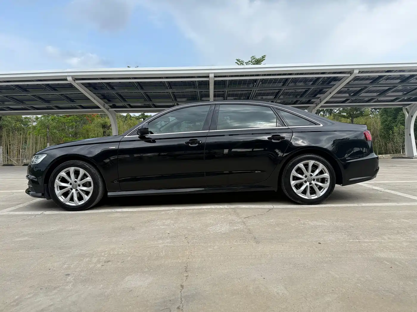 Audi A6L 2018 30th Anniversary 35 TFSI Fashion фото 14