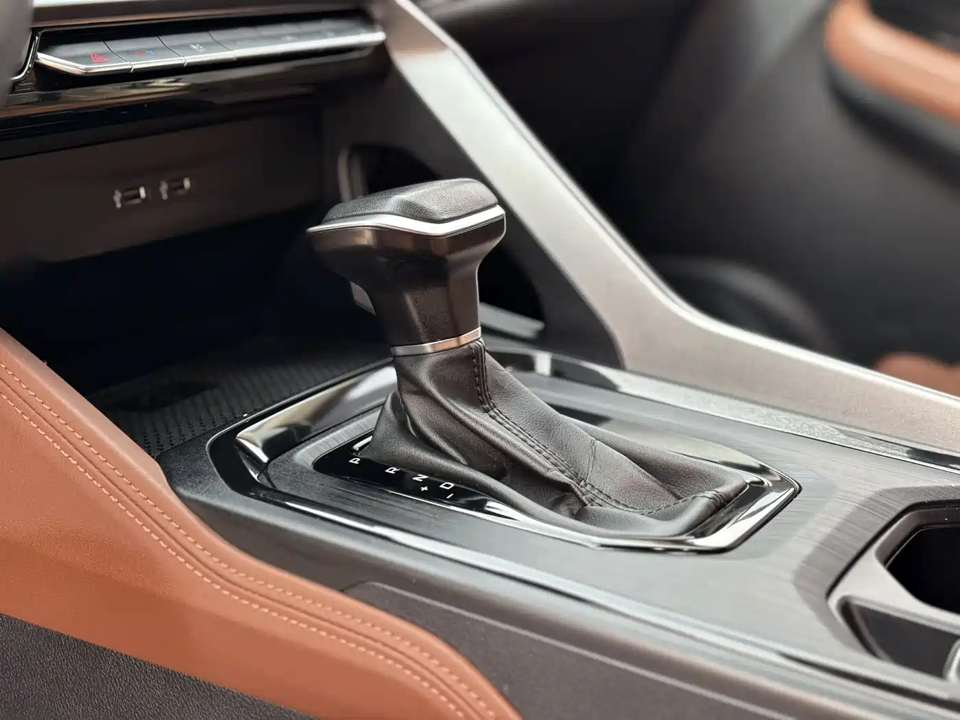 GEELY AUTOMOBILE VISION X6