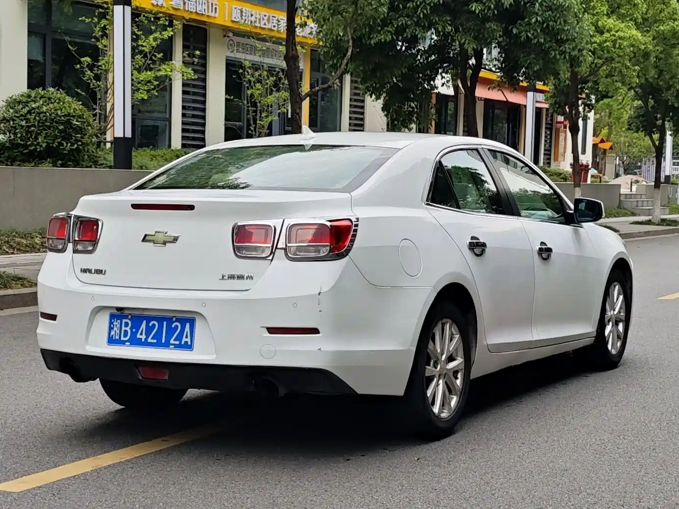 Chevrolet Malibu 2013 2.0L Automatic Luxury Edition фото 5
