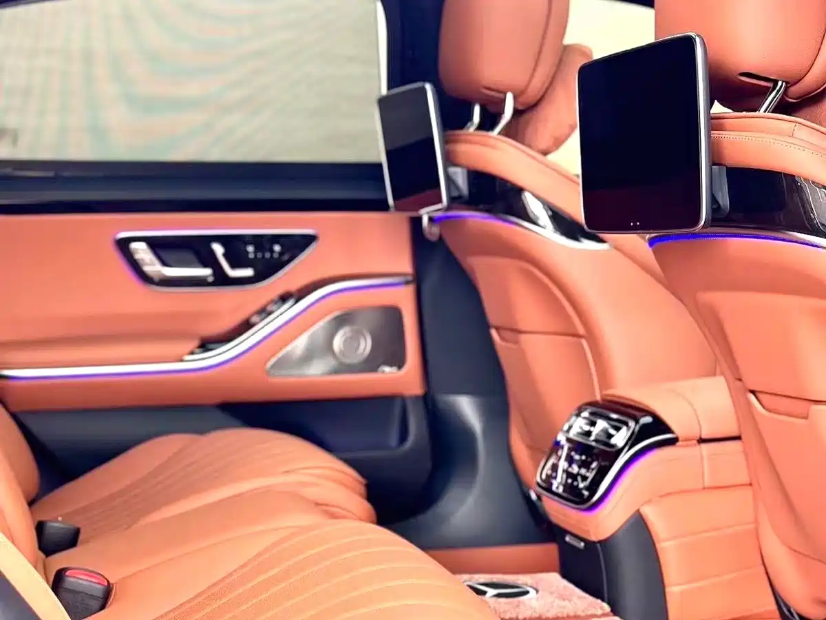 Фото 7 - Mercedes-Benz S-Class
