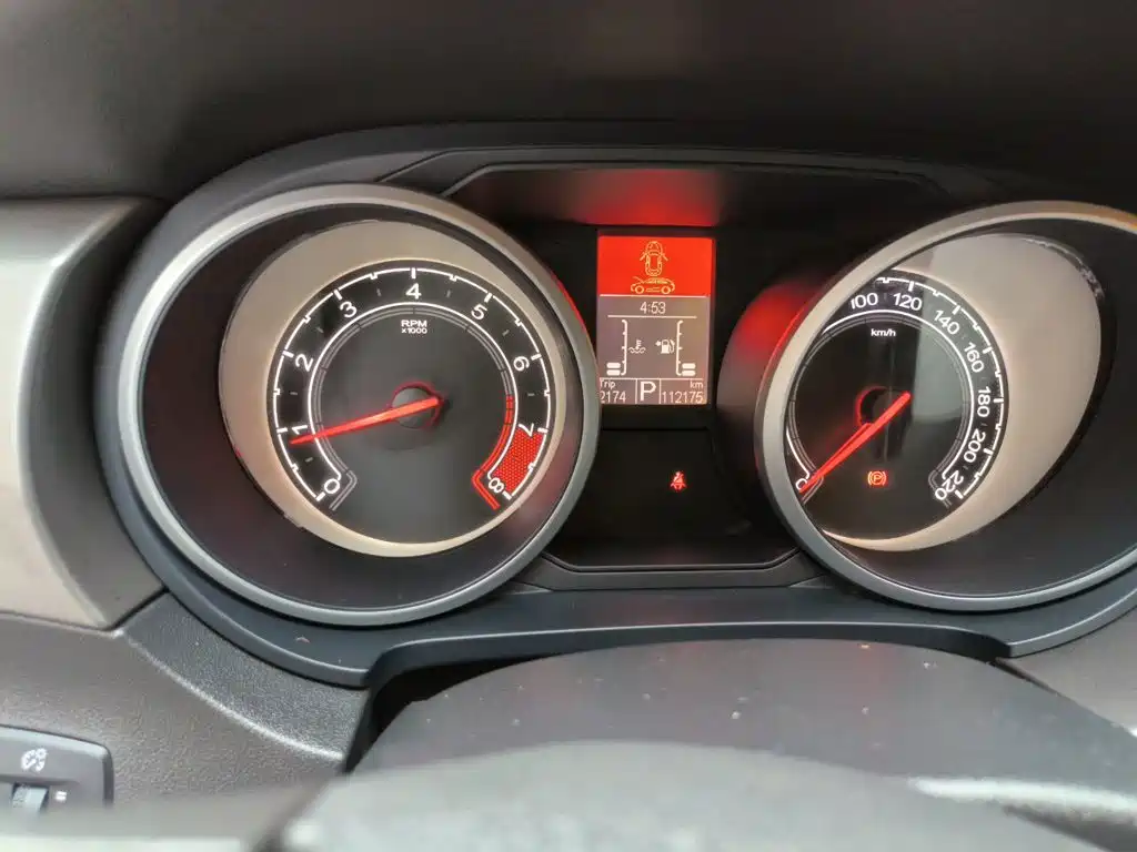 Фото 7 - MG Roewe RX5