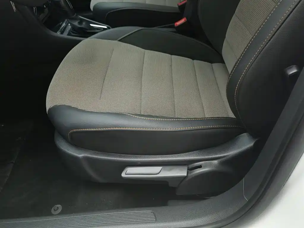 VOLKSWAGEN C TREK WEI COLLAR