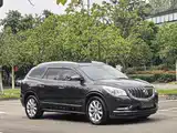 Фото 8 - Buick Enclave