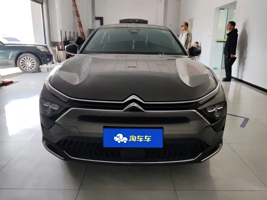 2024 Citroën Versailles C5 X