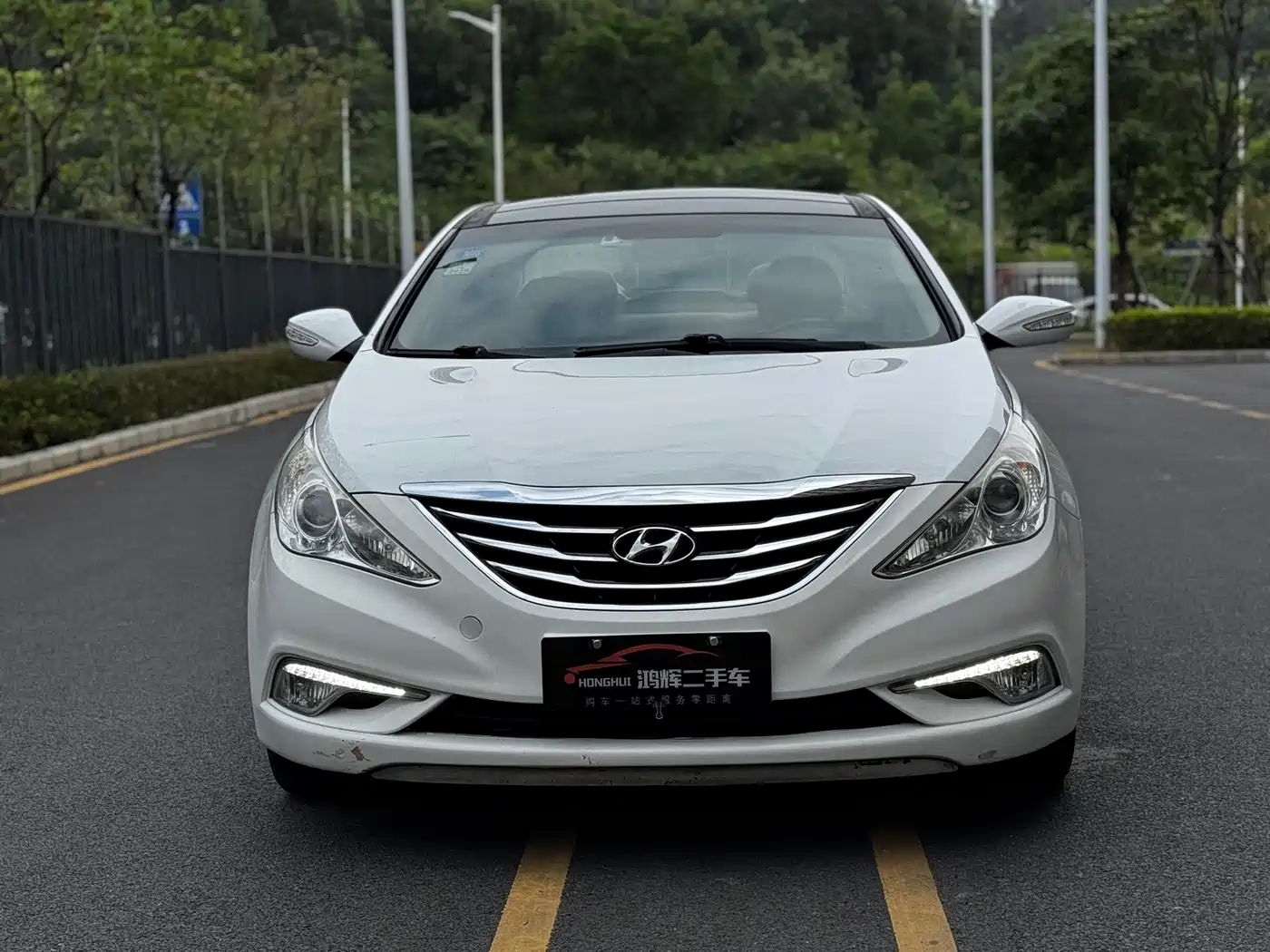 Hyundai Sonata 2014 2.4L Automatic Leading Edition China V фото 3