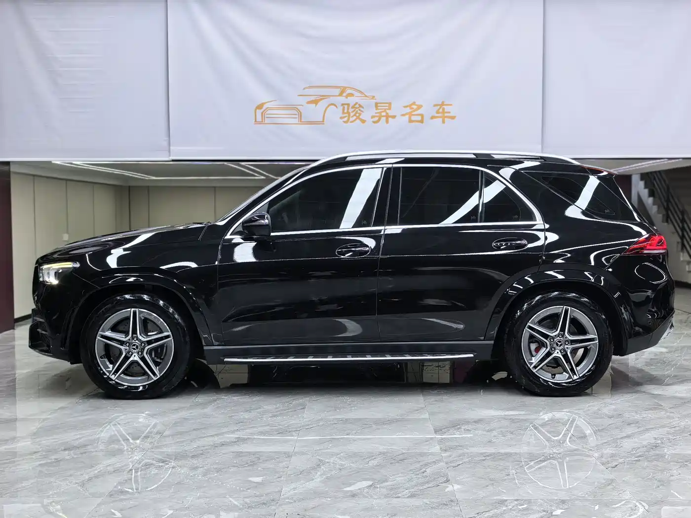 Mercedes-Benz GLE 2020 GLE 450 4MATIC Fashion фото 7